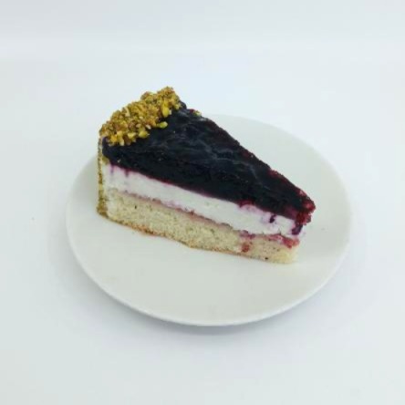 želatinový dort v řezu borůvka.jpg